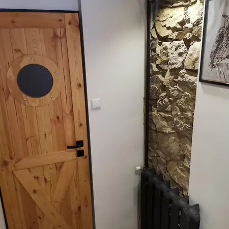 Przystanek Lägenhet *